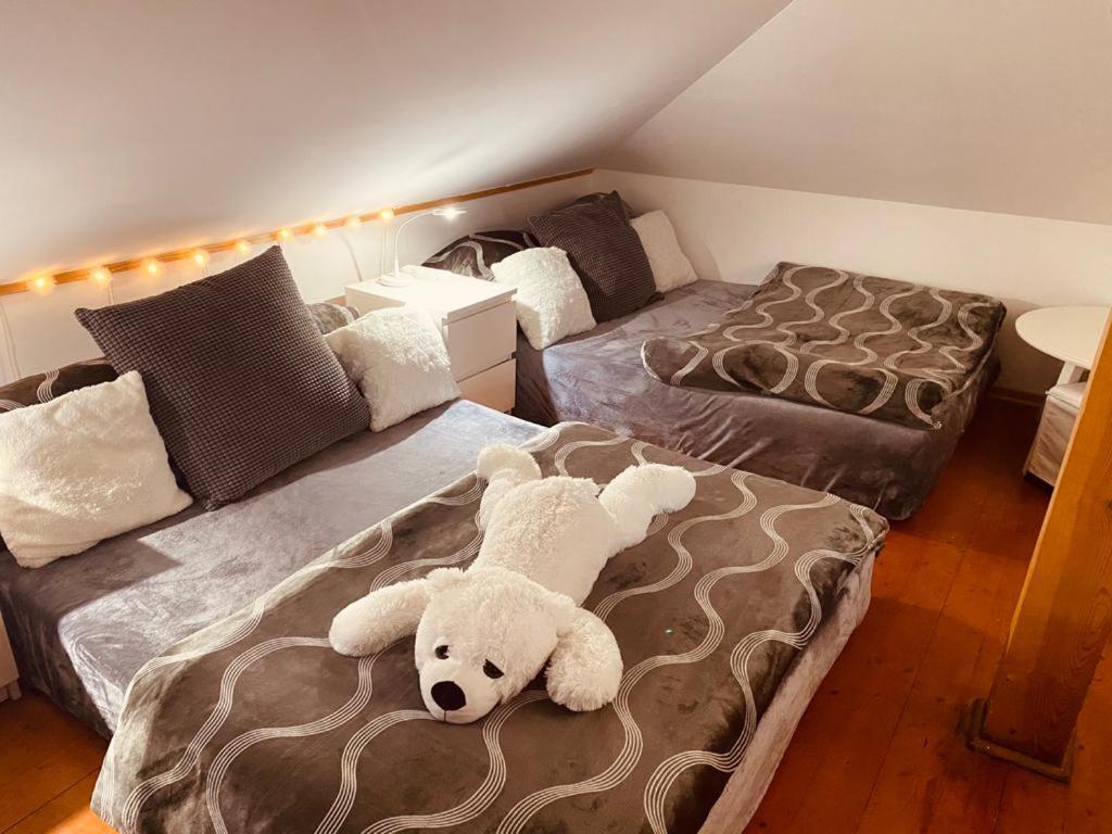 Apartment Neratovice Eksteriør bilde